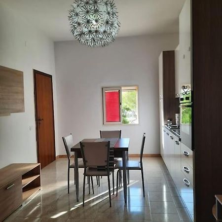 Appartamento In Villa Con Pineta Leporano Dış mekan fotoğraf